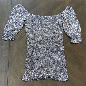 Timing Black and White Floral Off-Shoulder Blouse